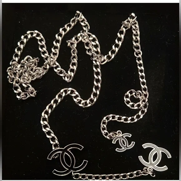 Chanel vintage Belt (or necklace) with Box and Tags - Picture 8 of 15